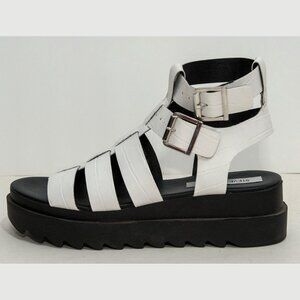 Steve Madden gladiator platform sandal - white - sz 8